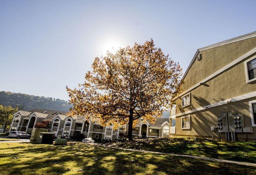 Pointe Royale Condo Vacation And Golf Resort