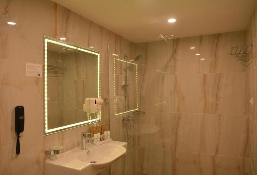 Royal Grand Hotel And Spa All Inclusive And Free Beach Accsess