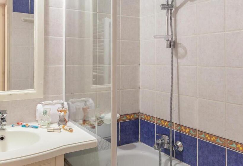 Résidence Pierre & Vacances Le Hameau De La Pinède