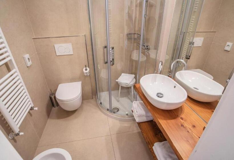 Veronza Clubresidence