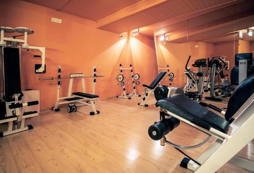 Veronza Clubresidence