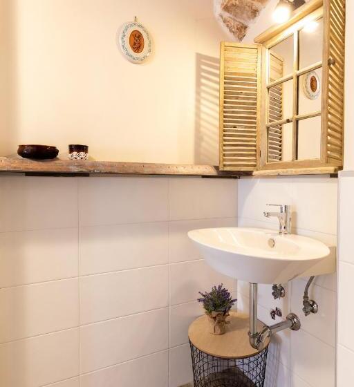 Bed and Breakfast Camere Caroseno