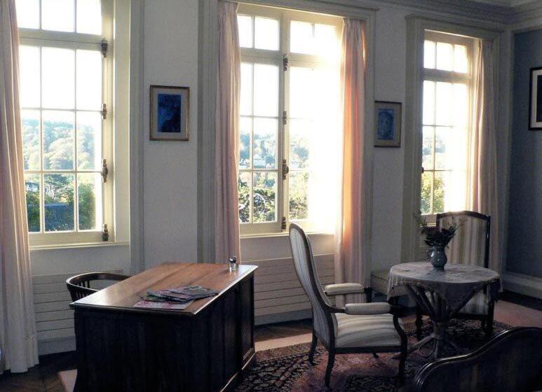 住宿加早餐  Chambres D'hôtes Les Charmettes