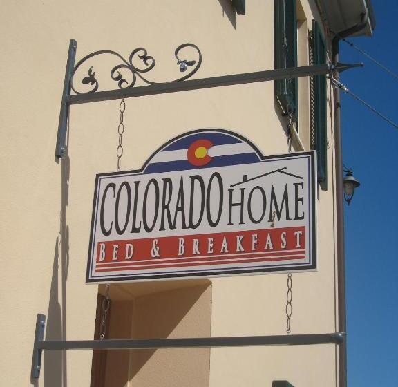 تختخواب و صبحانه Colorado Home