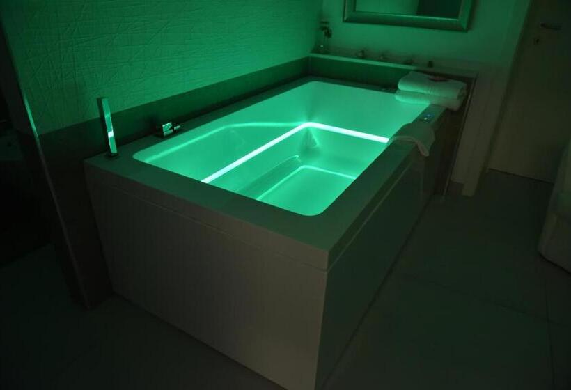 ベッドアンドブレックファースト Conte Max Rooms