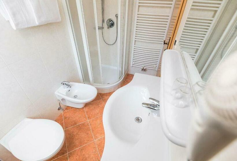 Bed and Breakfast Garni Rives