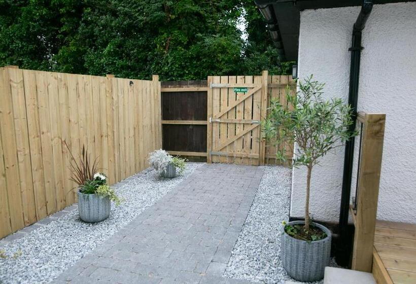 ベッドアンドブレックファースト Glenview Luss