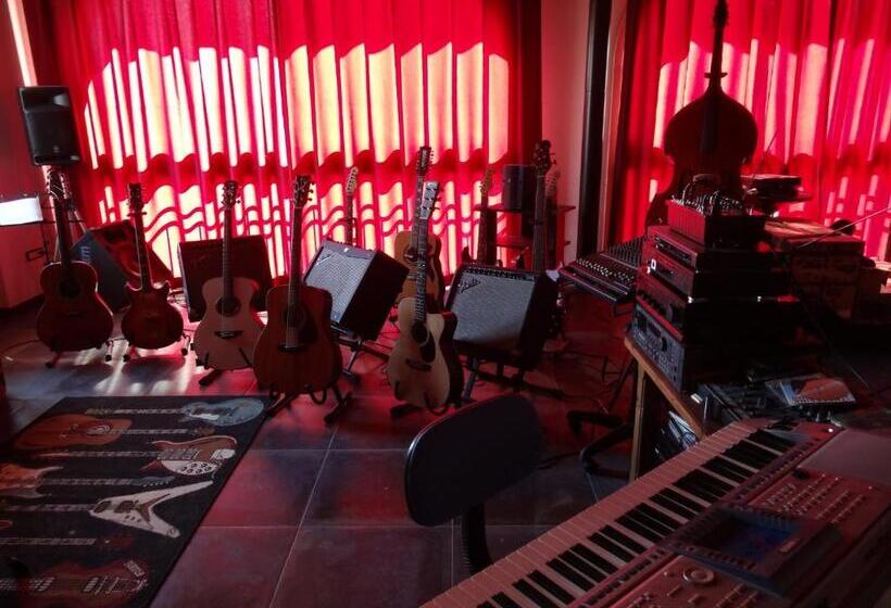 ベッドアンドブレックファースト La Cascina Della Musica