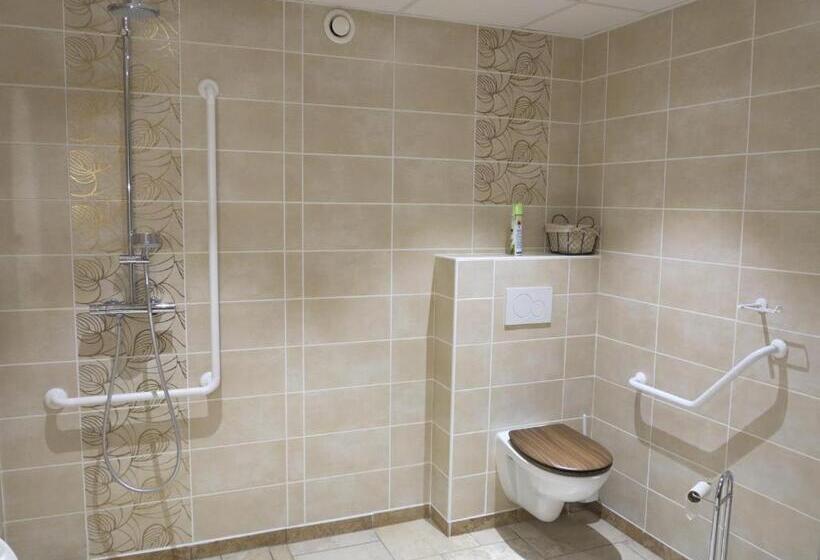 住宿加早餐  La Ferme De Maraval