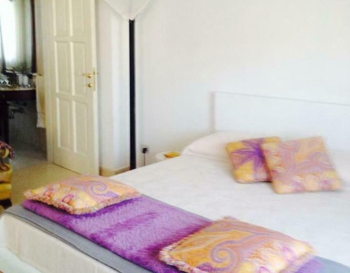 住宿加早餐  L'attico Del Centro