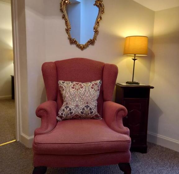 مبيت وإفطار Megstone House