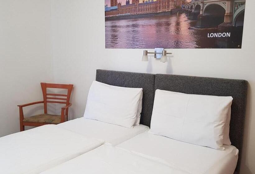 민박 Mátyás Panzió