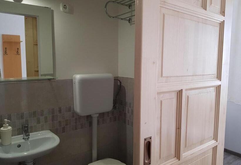 민박 Mátyás Panzió