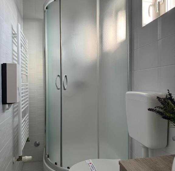 צימר Pansion Komfor Fitea