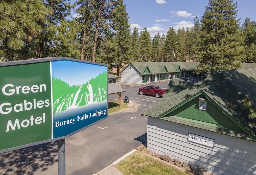 Green Gables Motel & Suites