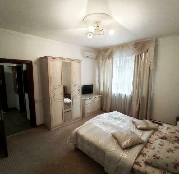 هتل славутич