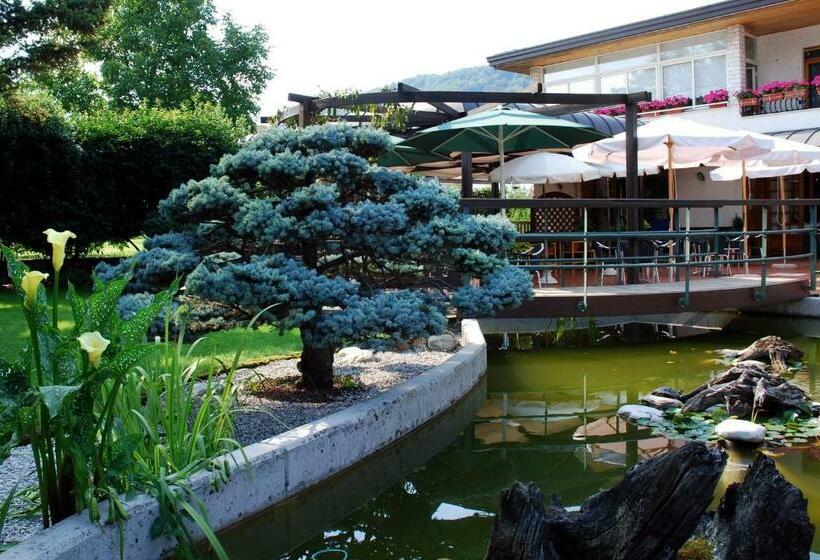 ホテル Al Giardino