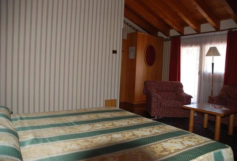 ホテル Al Giardino