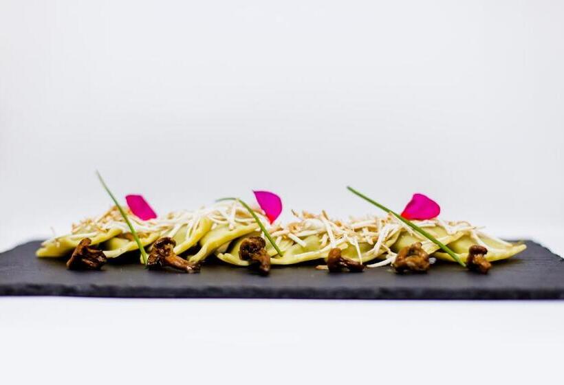 Отель Albergo Eden