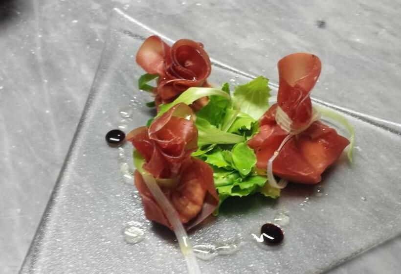 Отель Albergo Eden