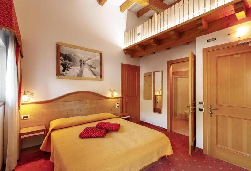 Отель Albergo Eden