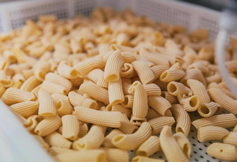 Отель Albergo Eden