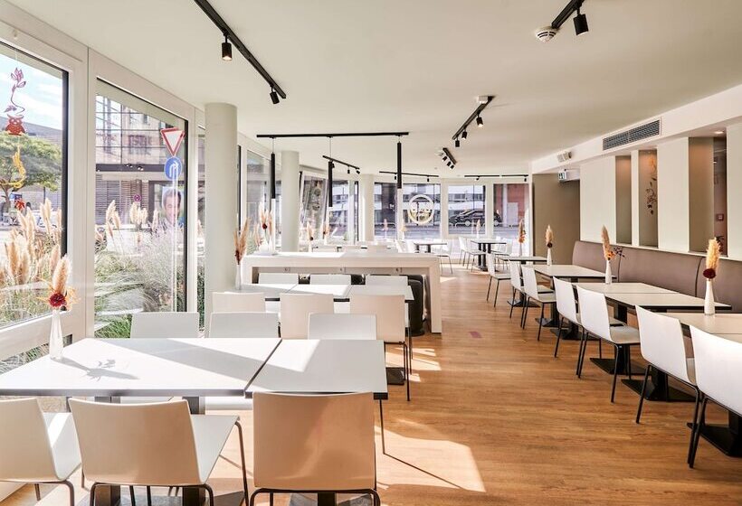 B&b Hotel Würzburg City