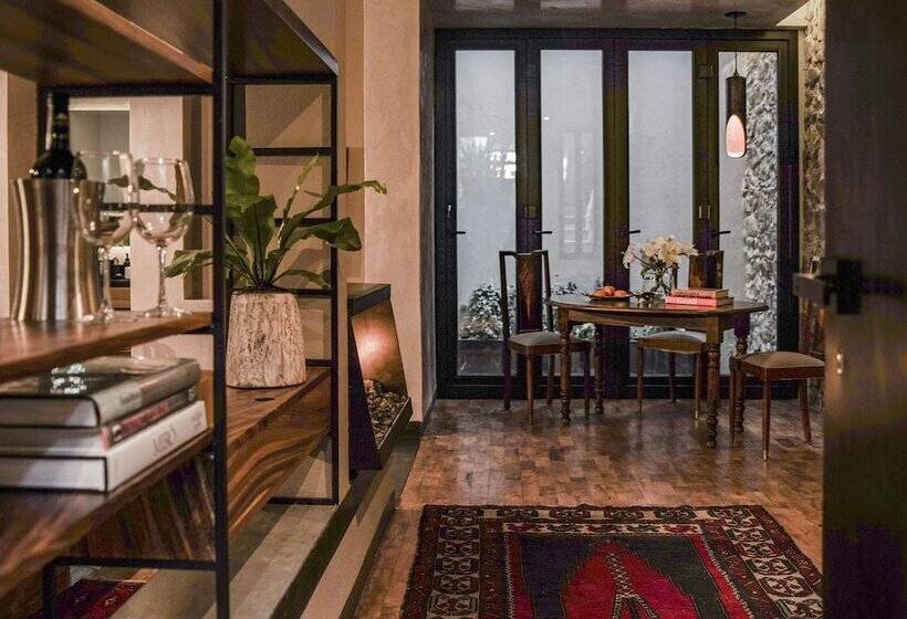 فندق Casa No Name Small Luxury