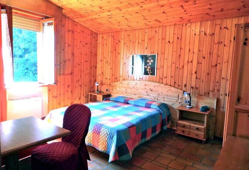 בית מלון כפרי Corona