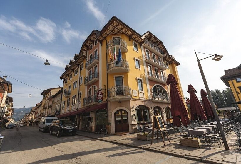 فندق Europa Residence