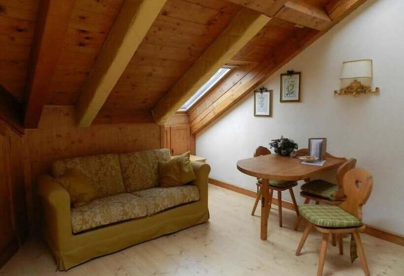 فندق Europa Residence