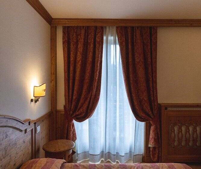 فندق Europa Residence