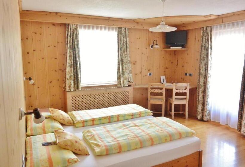 酒店 Garnì Al Plan