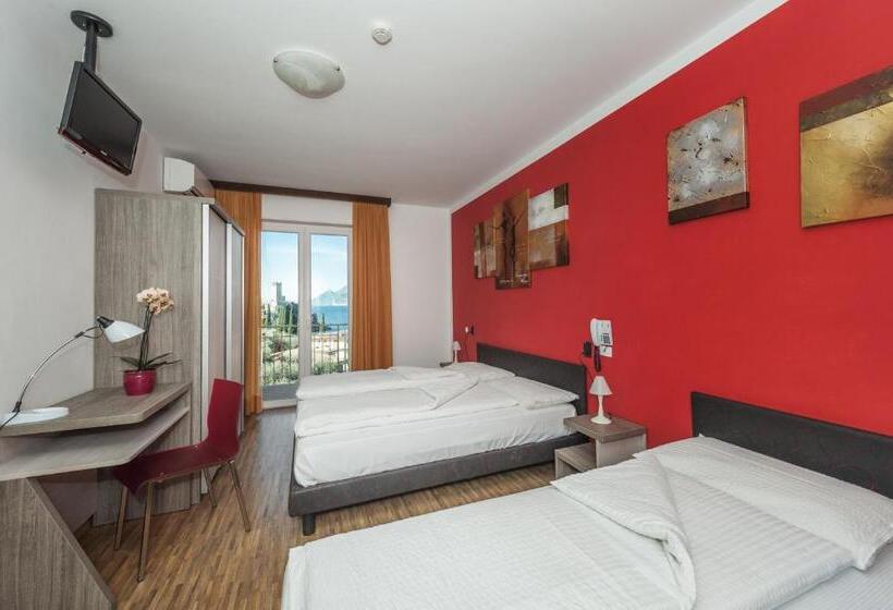 فندق Garni Ischia