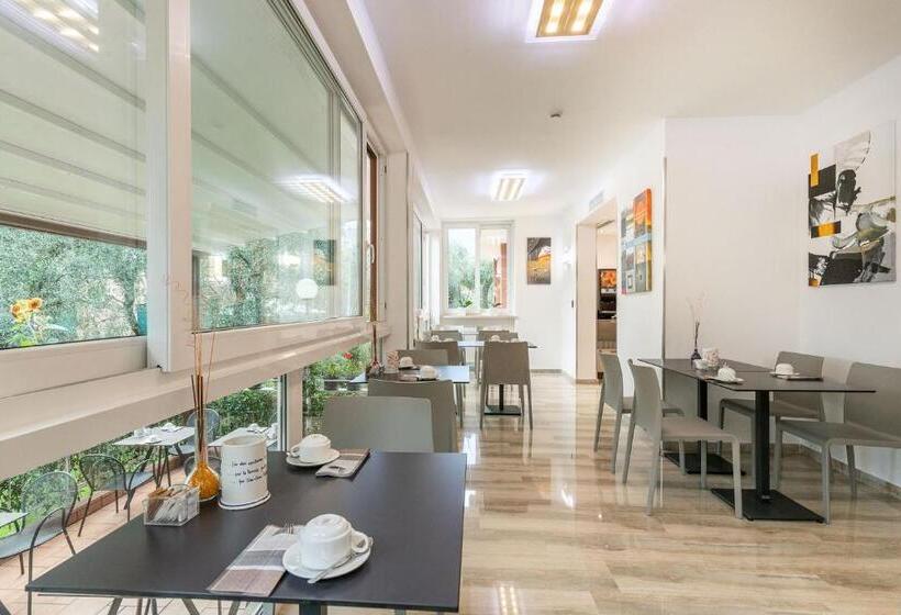 فندق Garni Ischia