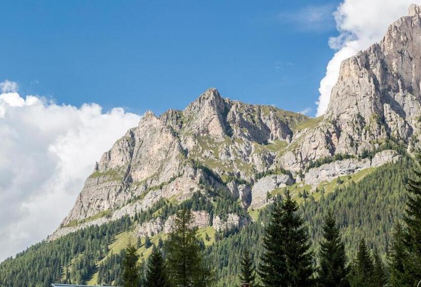 Отель Garni La Stua