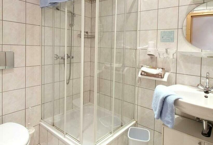 호텔 Gasthof Zum Burghof