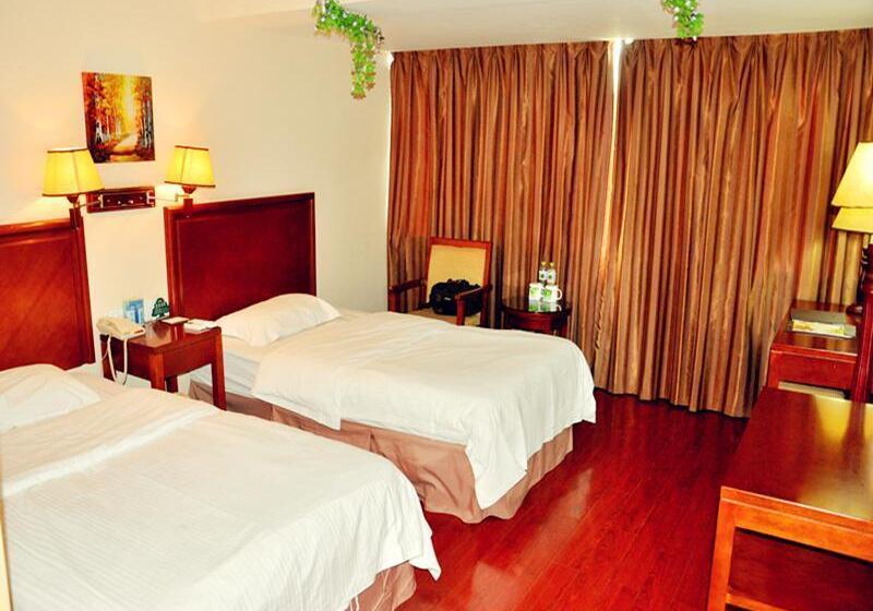 Отель Greentree Inn Shandong Rizhao University City Express
