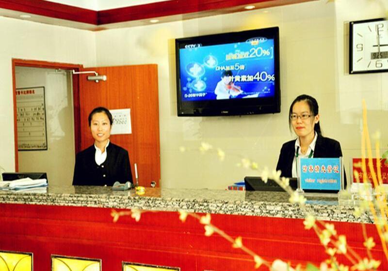 Отель Greentree Inn Shandong Rizhao University City Express
