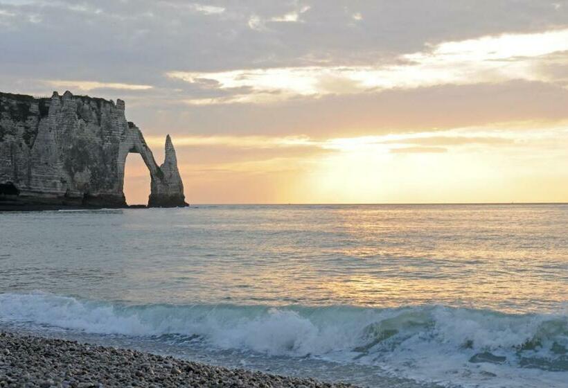 فندق La Taverne Des Deux Augustins