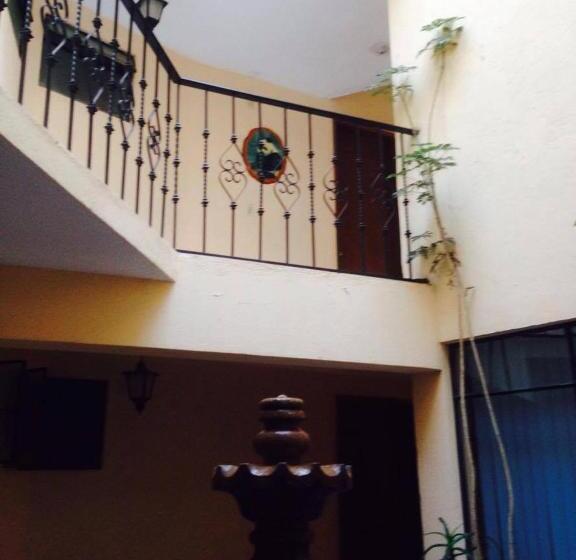 酒店 Lienzo Charro 1