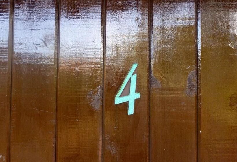 בית מלון כפרי Los Robles Capurgana