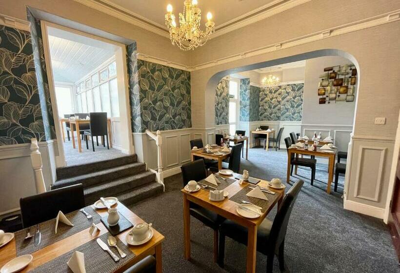 فندق Milverton House