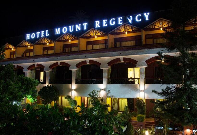 Отель Mount Regency