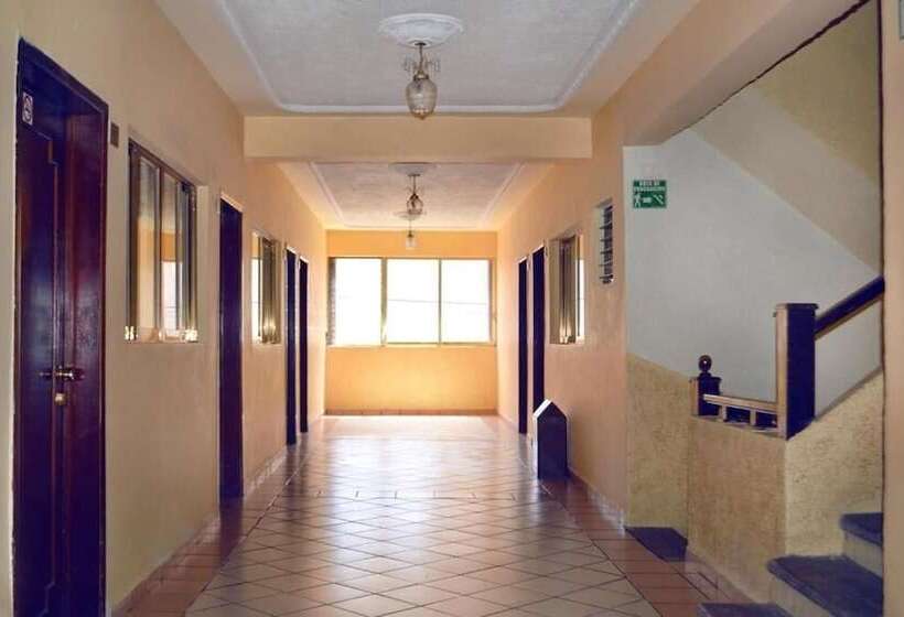 Отель Posada Del Marqués