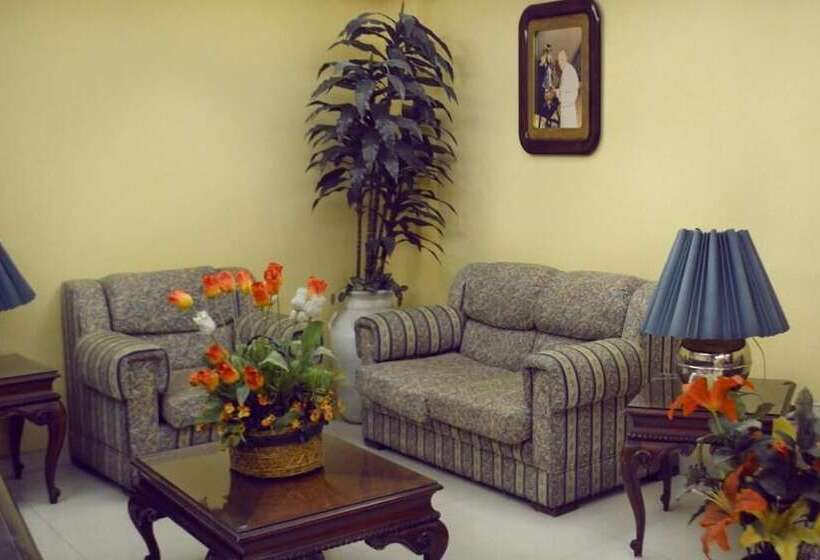 Отель Posada Del Marqués