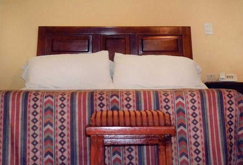 Отель Posada Del Marqués