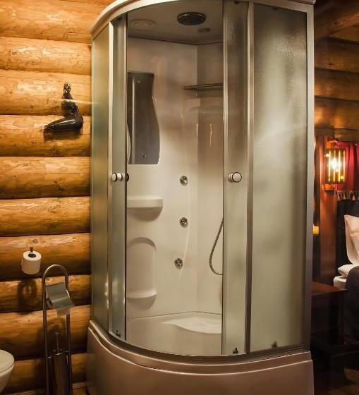 هتل Praha Wood House