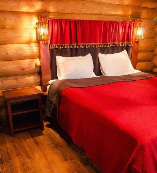 هتل Praha Wood House