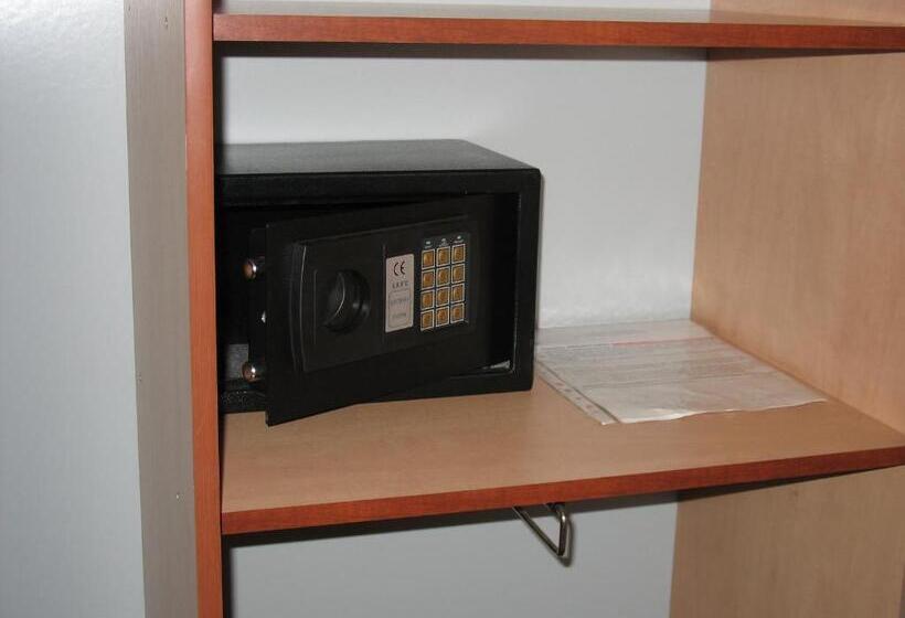 فندق Premier Club